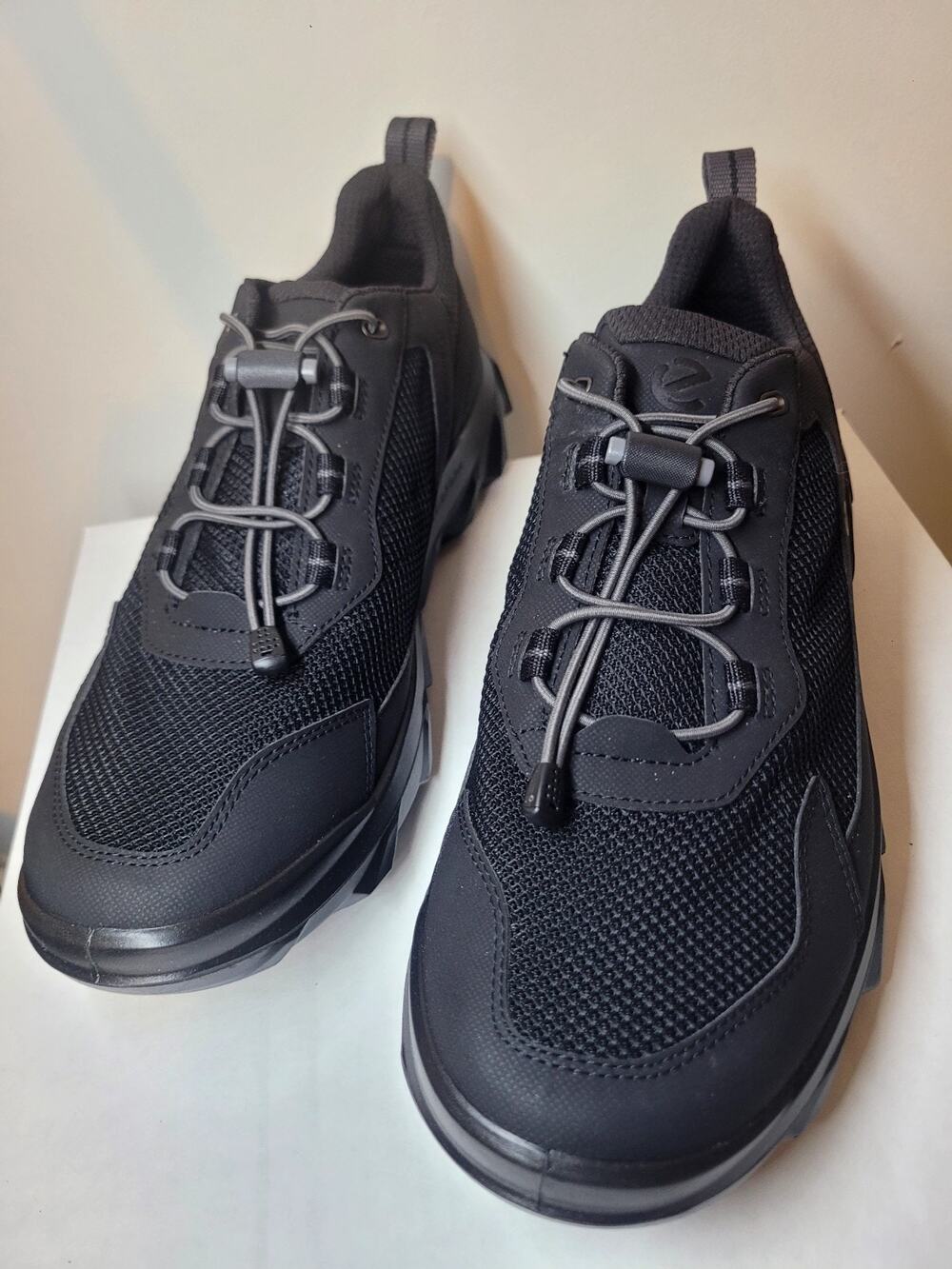 ECCO Men's 42 (8-8.5) MX Low Breathru Sneaker Black 820264 51052- Outdoors